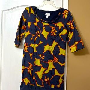 Cute mid length LOFT dress for spring or summer size 6